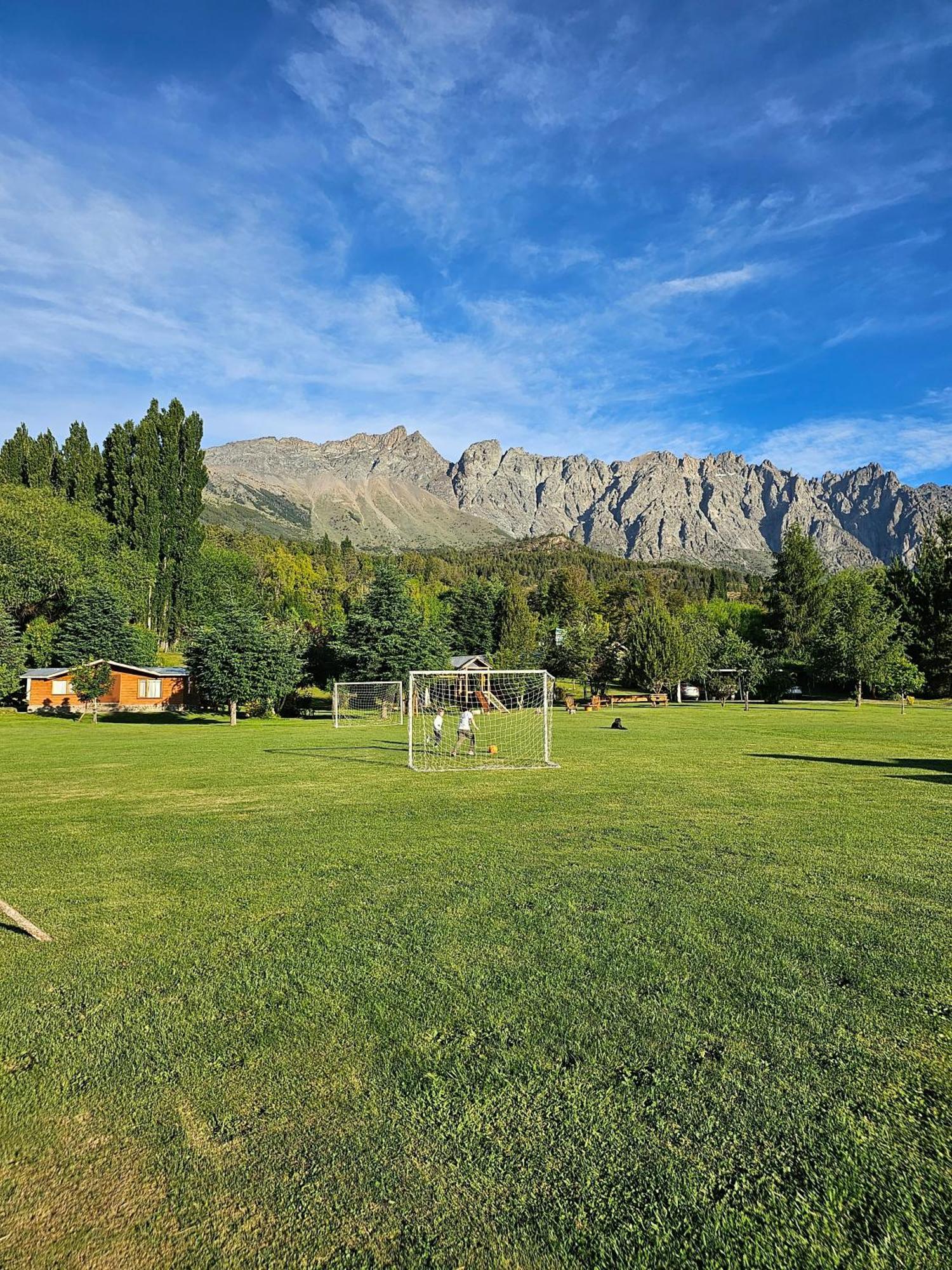 La Yaya - Villa Turismo El Bolsón Екстериор снимка